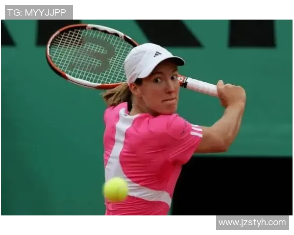 网球赛事背后的心理博弈与策略分析：从职业选手到普通爱好者的技巧提升之道